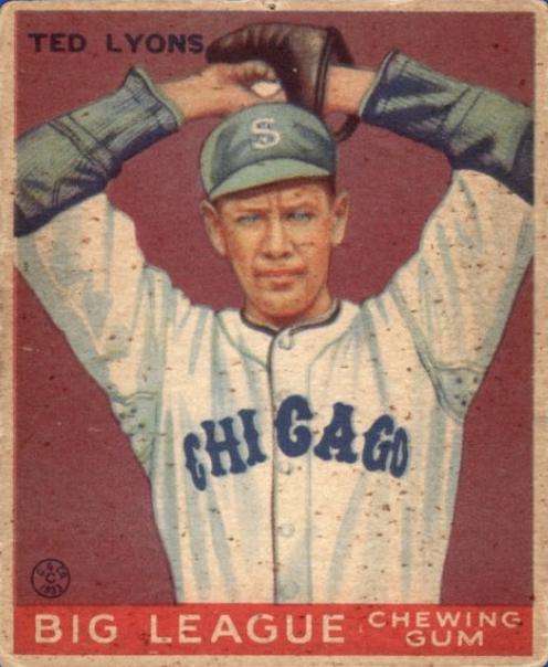 1933 R319 Goudey Ted Lyons #7 card