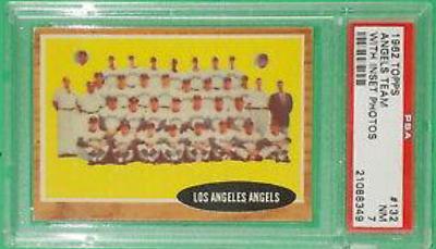 1962 Topps Angels Team [With Inset Photos] #132 card