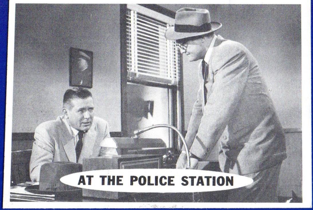 1966 Topps Superman At the Police Station #48 card