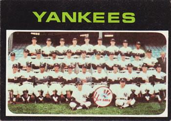 1971 Topps New York Yankees #543 card