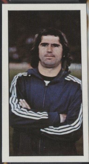 1974 Geo. Bassett & Co. World Cup Stars Gerd Muller #19 card