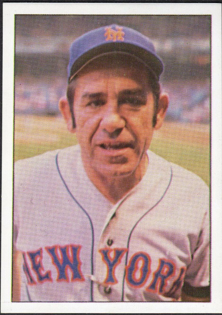 1975 SSPC Superstars Yogi Berra #40 card