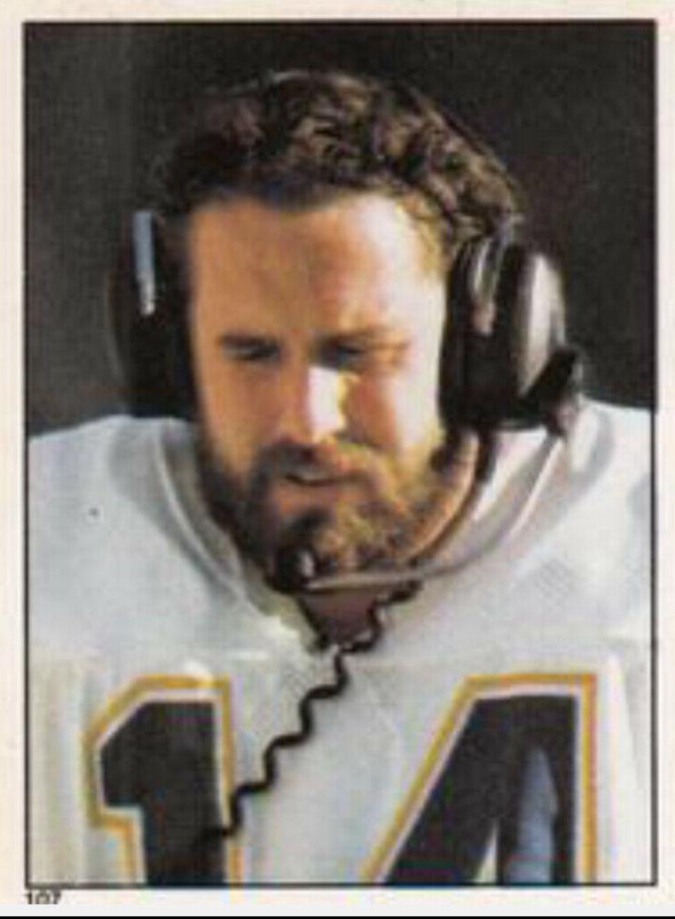 1981 Topps Stickers Dan Fouts #107 card