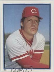 1983 Topps Stickers Tom Seaver #233 card