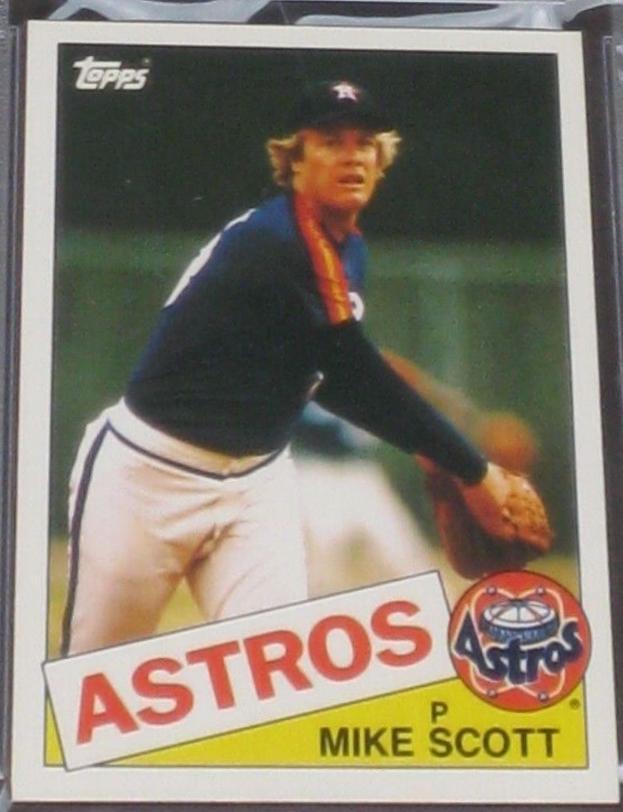 1985 Topps Mini Mike Scott #17 card
