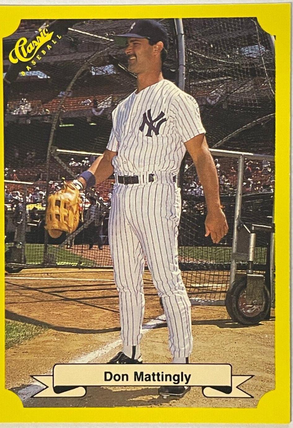 1987 Classic Travel Update Don Mattingly [Yellow Back] #104 card
