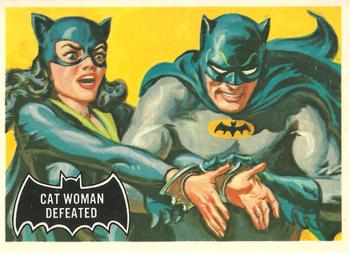 1989 Topps Batman Reissue Cat Woman Defeated #35 card