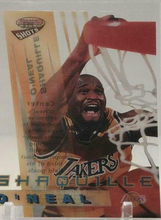 1996 Bowman's Best Shots Shaquille O'Neal [Atomic Refractor] #BS3 card