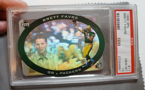 1996 Spx Brett Favre #17 card