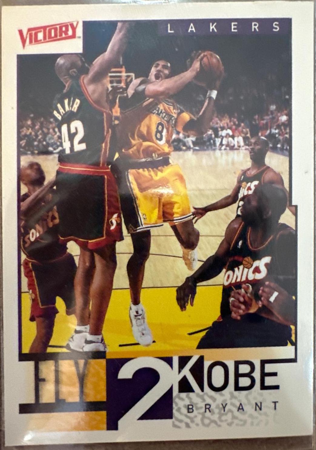 2000 Upper Deck Victory Kobe Bryant [Fly 2] #297 card