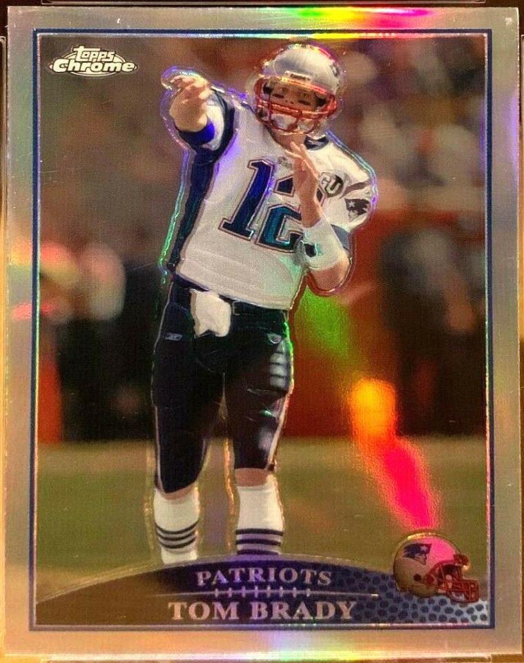 2009 Topps Chrome Tom Brady [Throwing] #TC70 card