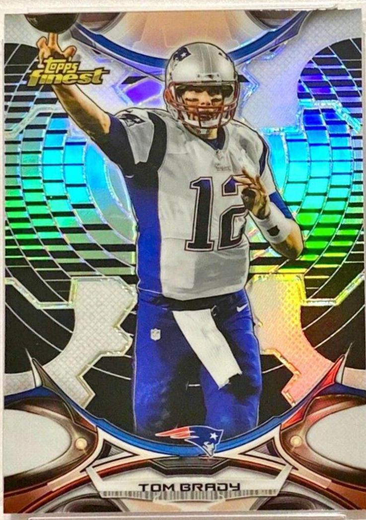 2015 Topps Finest Tom Brady [Black Refractor] #140 card