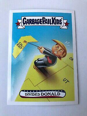 2016 Disgrace to the White House Divided Donald #71 card