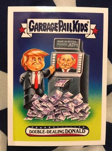2016 Disgrace to the White House Double-Dealing Donald #39 card