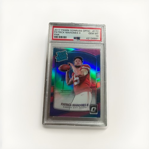 2017 Panini Donruss Optic Patrick Mahomes II [Pink] #177 card