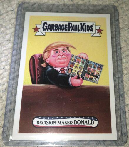 2017 Trumpocracy Decision-Maker DONALD #121 card