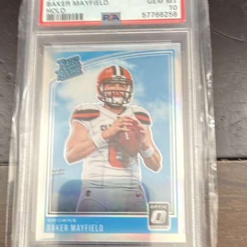 2018 Donruss Optic Baker Mayfield [Holo] #153 card