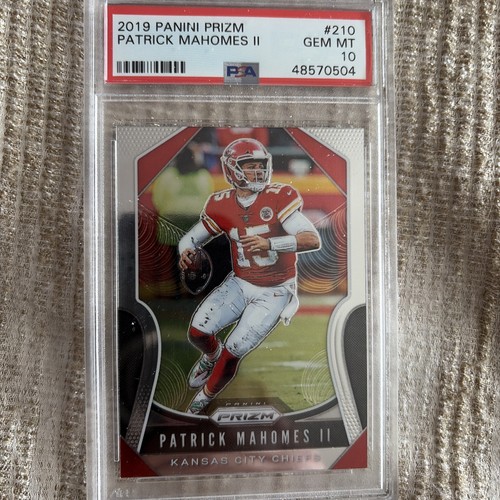 2019 Panini Prizm Patrick Mahomes II #210 card
