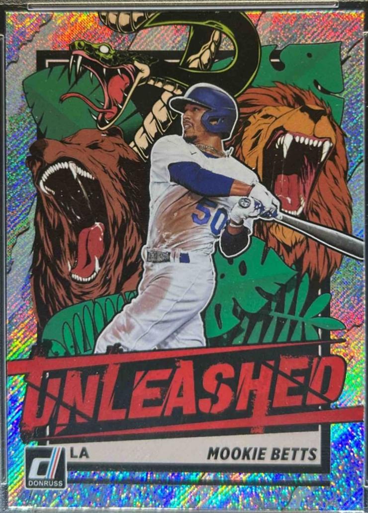 2021 Panini Donruss Unleashed Mookie Betts [Rapture] #UNL9 card