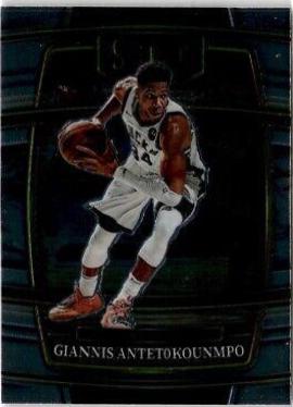 2021 Panini Select Giannis Antetokounmpo #35 card