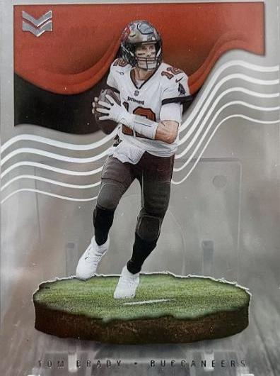 2022 Panini Chronicles Magnitude Tom Brady #MAG-3 card