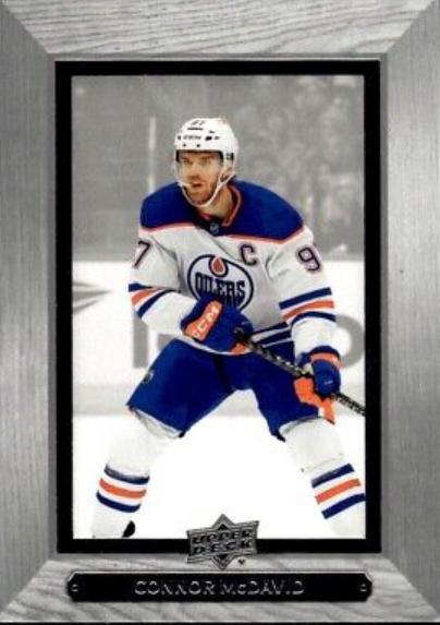2023 Upper Deck Beehive Connor McDavid #BH-10 card