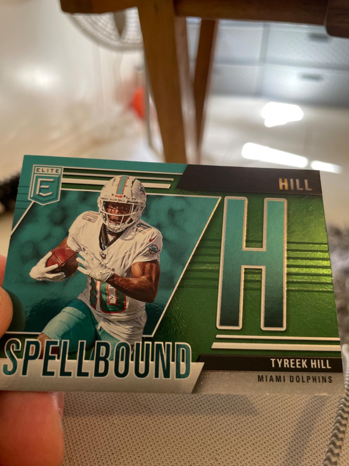 2024 Panini Donruss Elite Spellbound Tyreek Hill [Green] #1 card