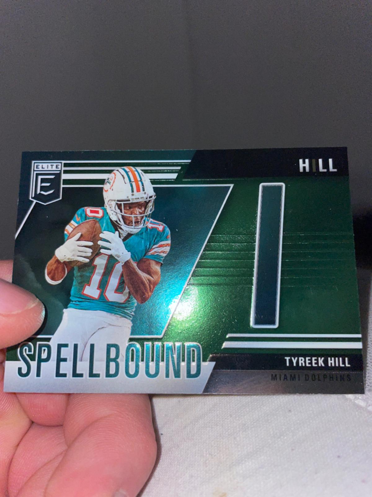 2024 Panini Donruss Elite Spellbound Tyreek Hill [Green] #2 card
