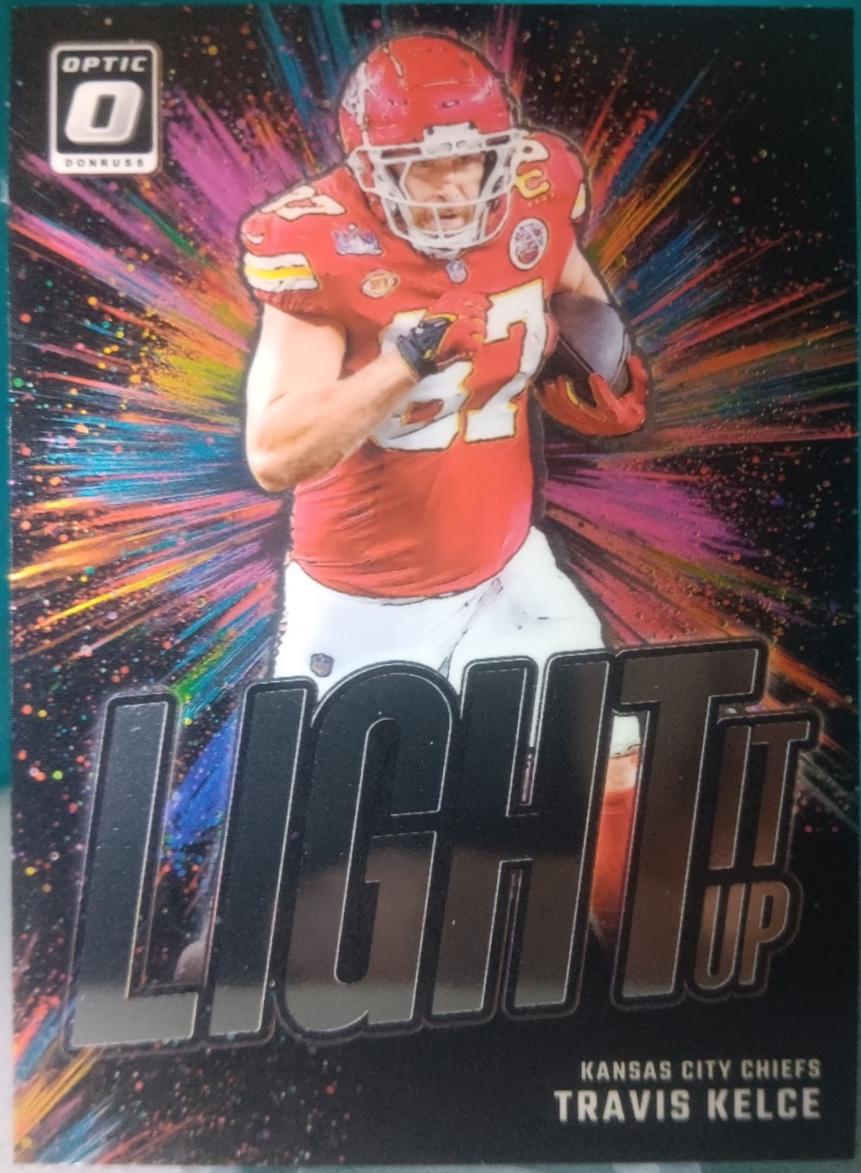 2024 Panini Donruss Optic Light It Up Travis Kelce #15 card