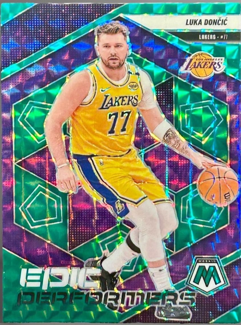 2024 Panini Mosaic Epic Performers Luka Doncic [Green] #10 card