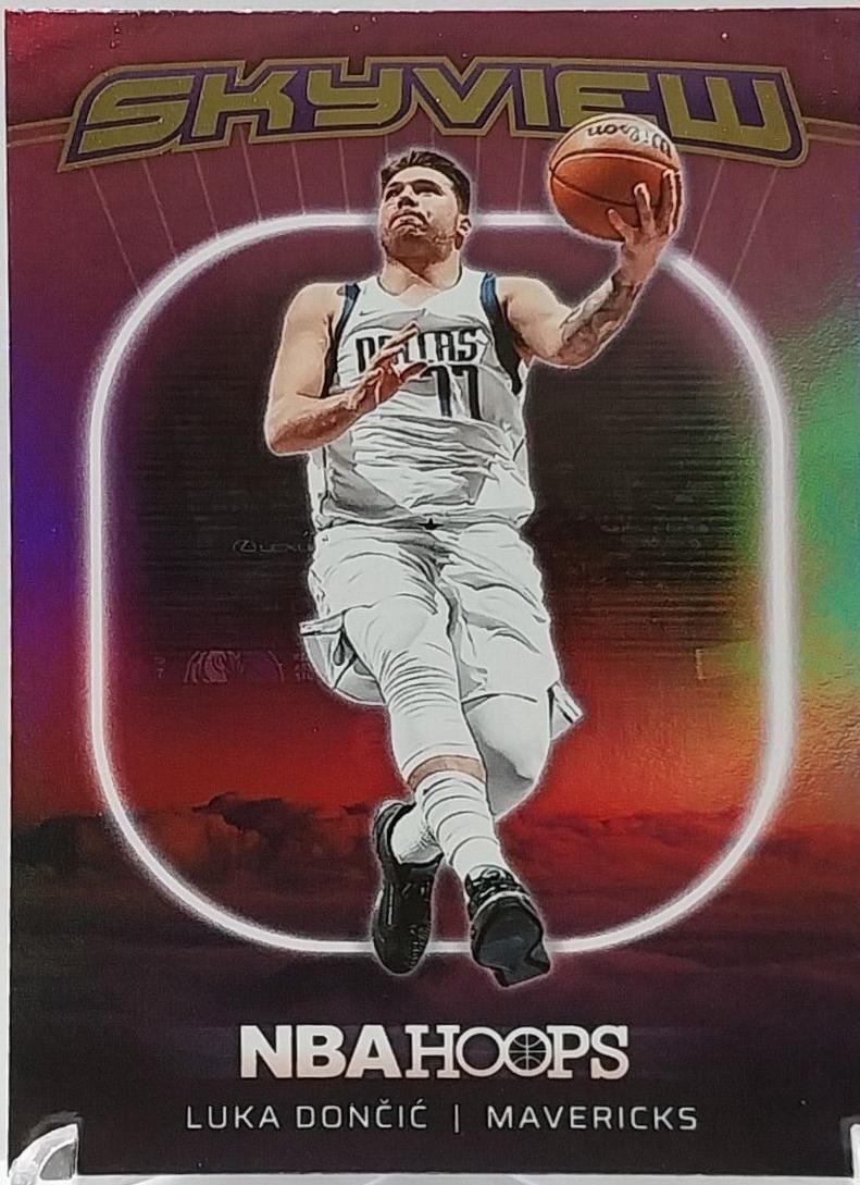 2024 Panini NBA Hoops Skyview Luka Doncic [Holo] #19 card