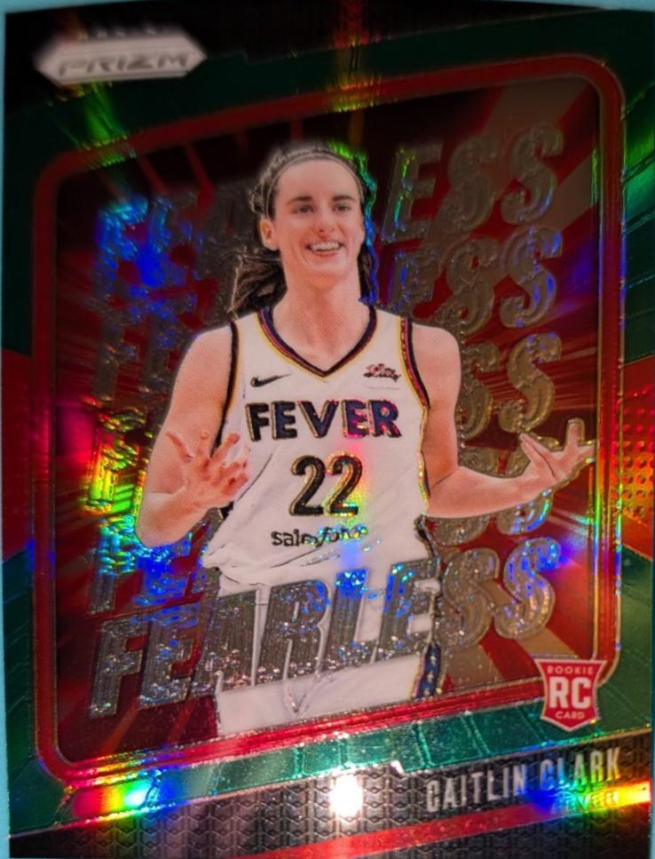 2024 Panini Prizm WNBA Fearless Caitlin Clark [Green] #10 card