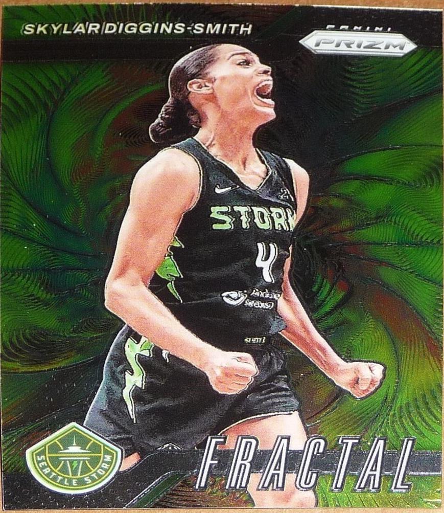 2024 Panini Prizm WNBA Fractal Skylar Diggins-Smith #11 card