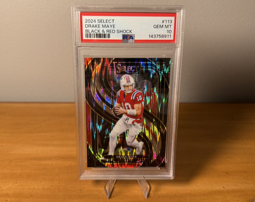 2024 Panini Select Drake Maye [Black Red Prizm Shock] #113 card