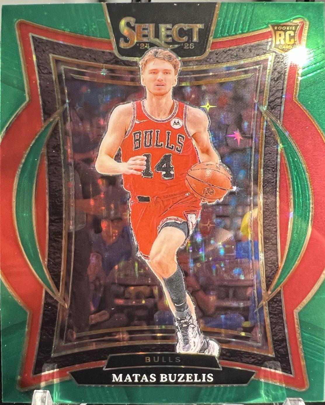 2024 Panini Select Matas Buzelis [Green Stars Prizm] #70 card