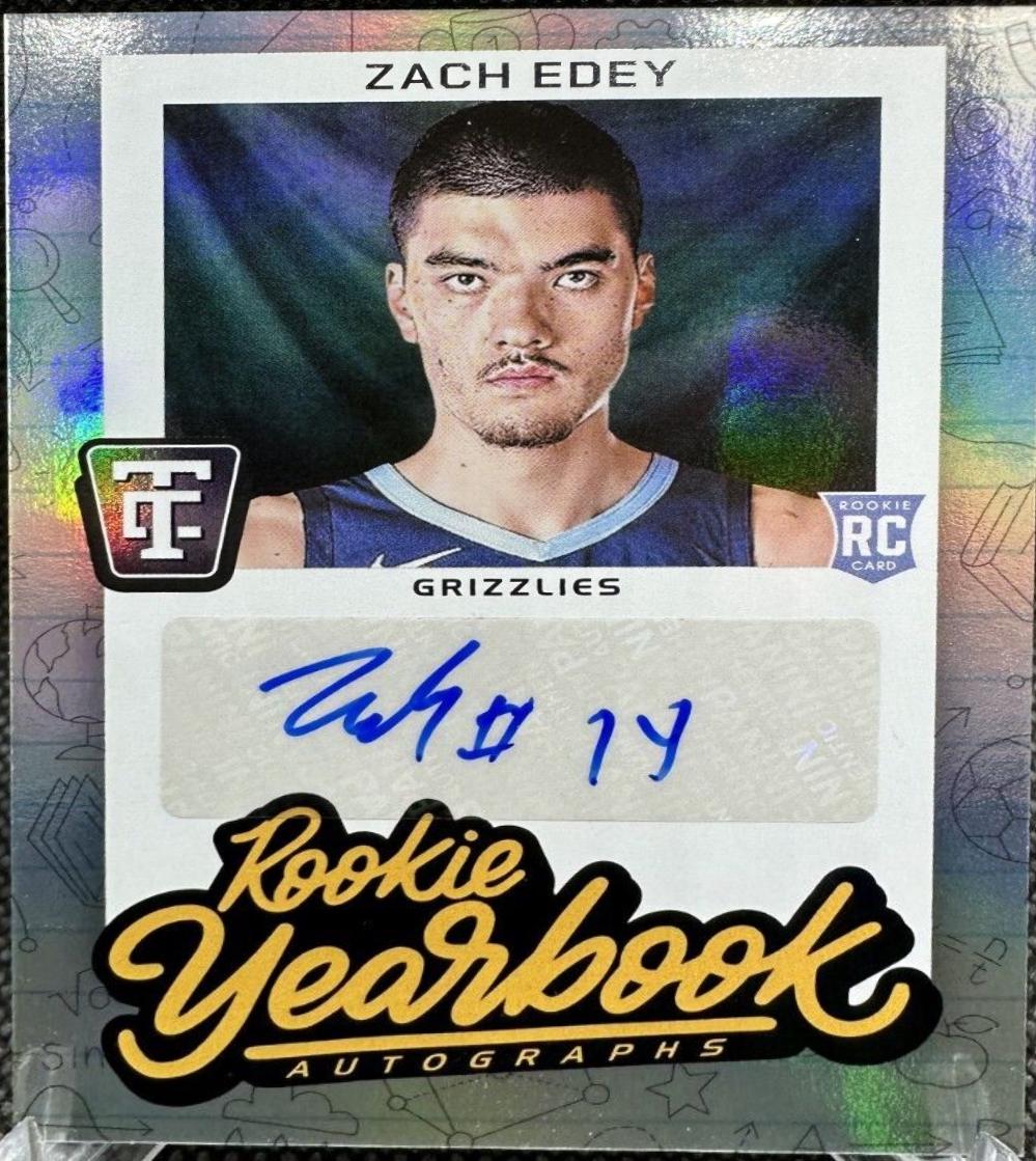 2024 Panini Totally Certified Rookie Yearbook Autograph Zach Edey #RYA-EDY card