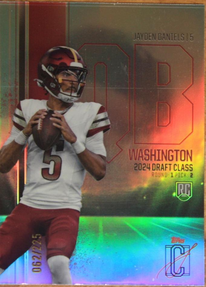2024 Topps Signature Class Rookie Chrome Variation Jayden Daniels #RCV-134 card