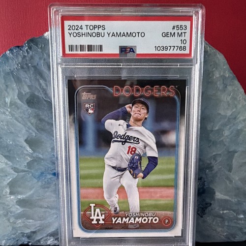 2024 Topps Yoshinobu Yamamoto #553 card