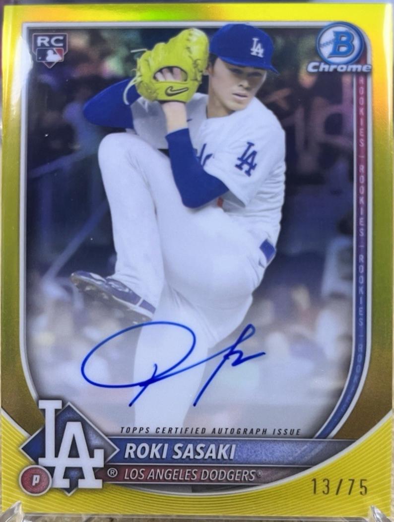 2025 Bowman Chrome Rookie Autograph Roki Sasaki [Yellow] #CRA-RS card