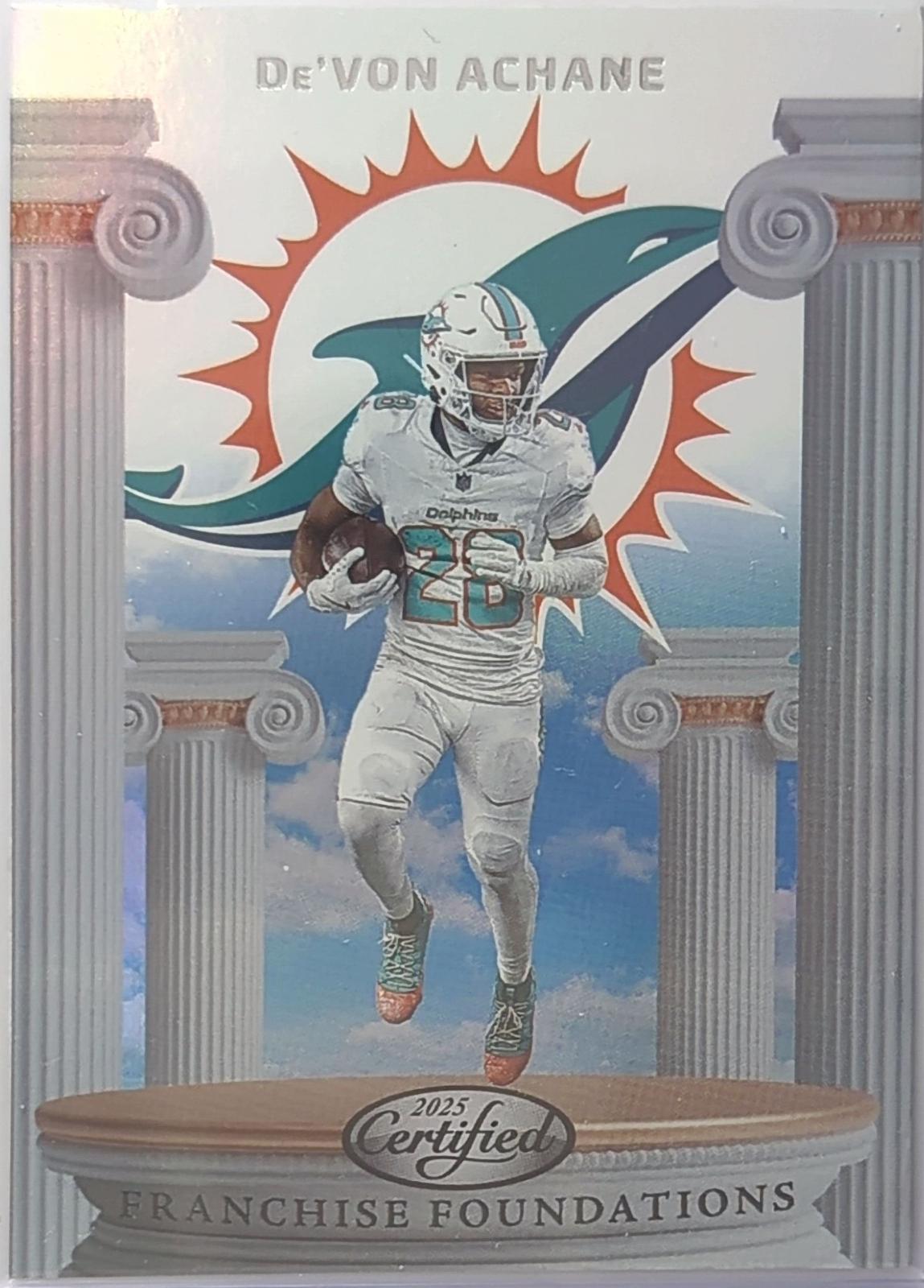 2025 Panini Certified Franchise Foundations De'Von Achane #FFO-DAE card