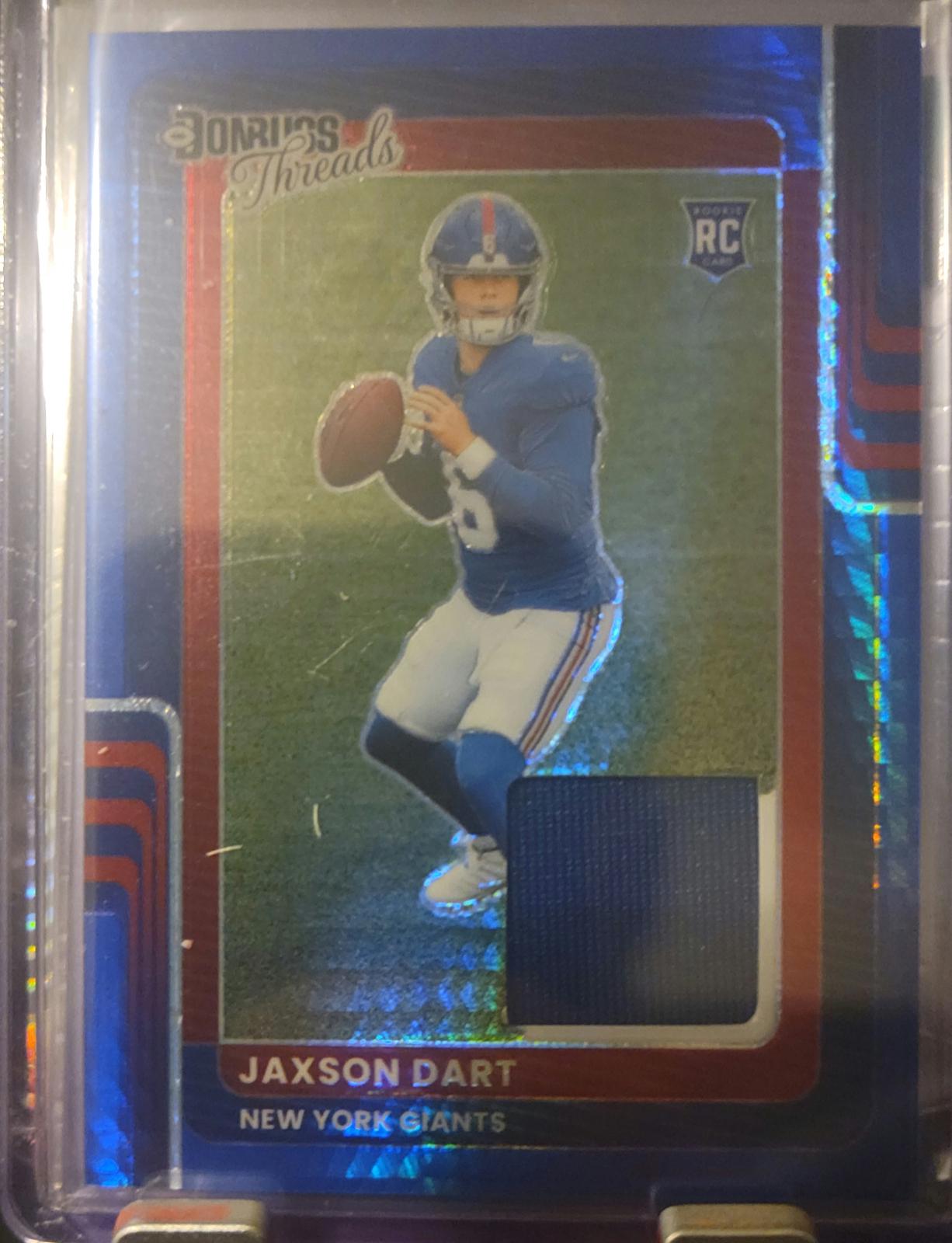 2025 Panini Donruss Optic Threads Jaxson Dart [Blue Hyper] #DTBH-JDT card