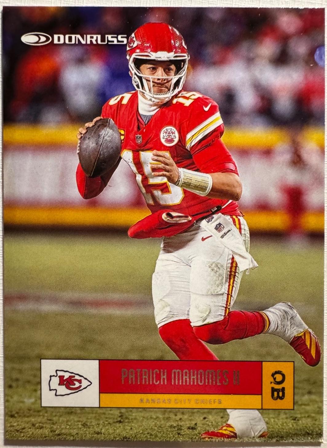 2025 Panini Donruss Retro 2005 Patrick Mahomes II #R05-PMH card