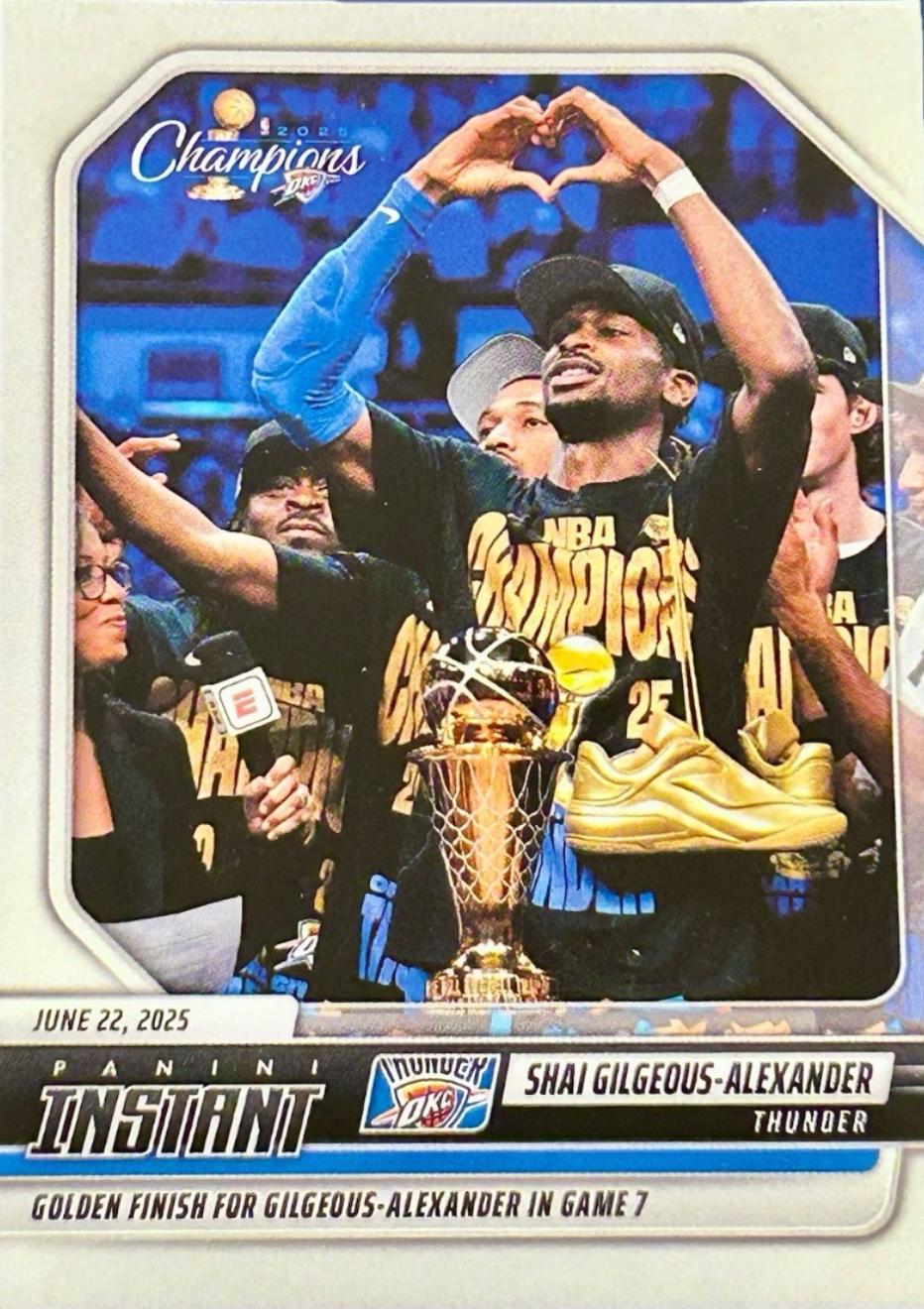 2025 Panini Instant Shai Gilgeous-Alexander #25 card