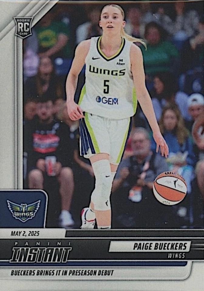2025 Panini Instant WNBA Paige Bueckers #1 card