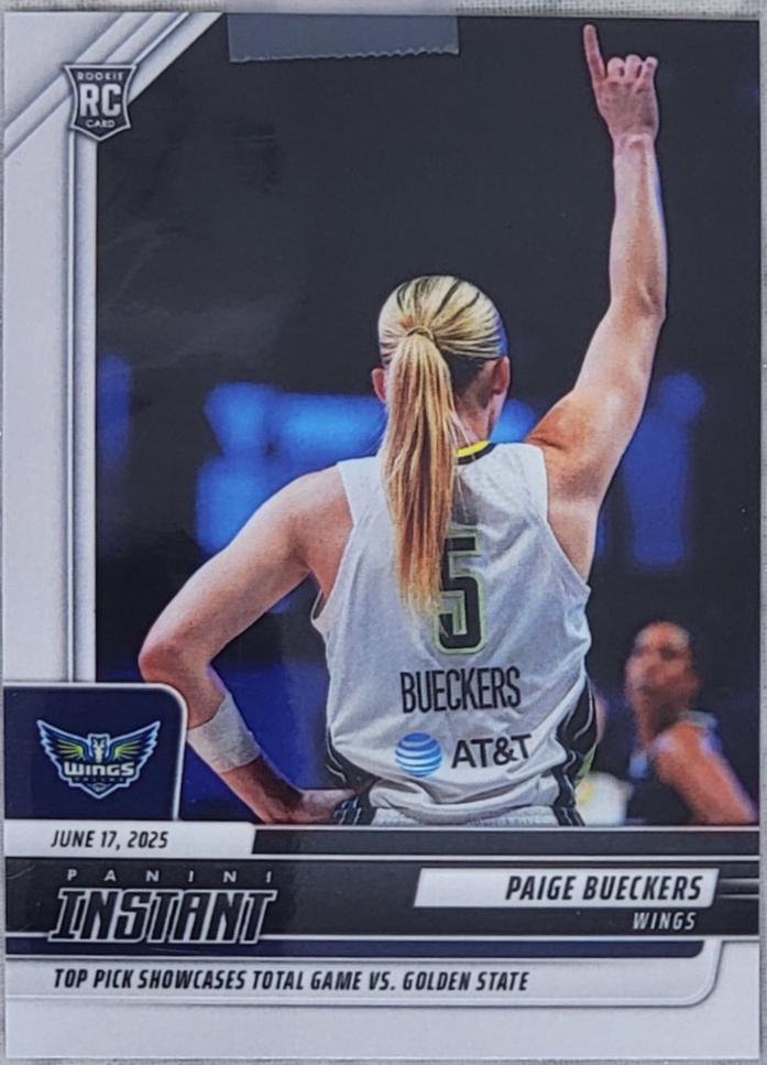 2025 Panini Instant WNBA Paige Bueckers #73 card