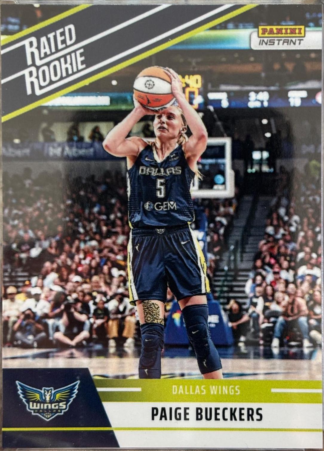 2025 Panini Instant WNBA Retro Rated Rookies Paige Bueckers #RRR-1 card