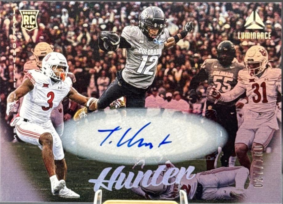 2025 Panini Luminance Travis Hunter [Gold Autograph] #190 card