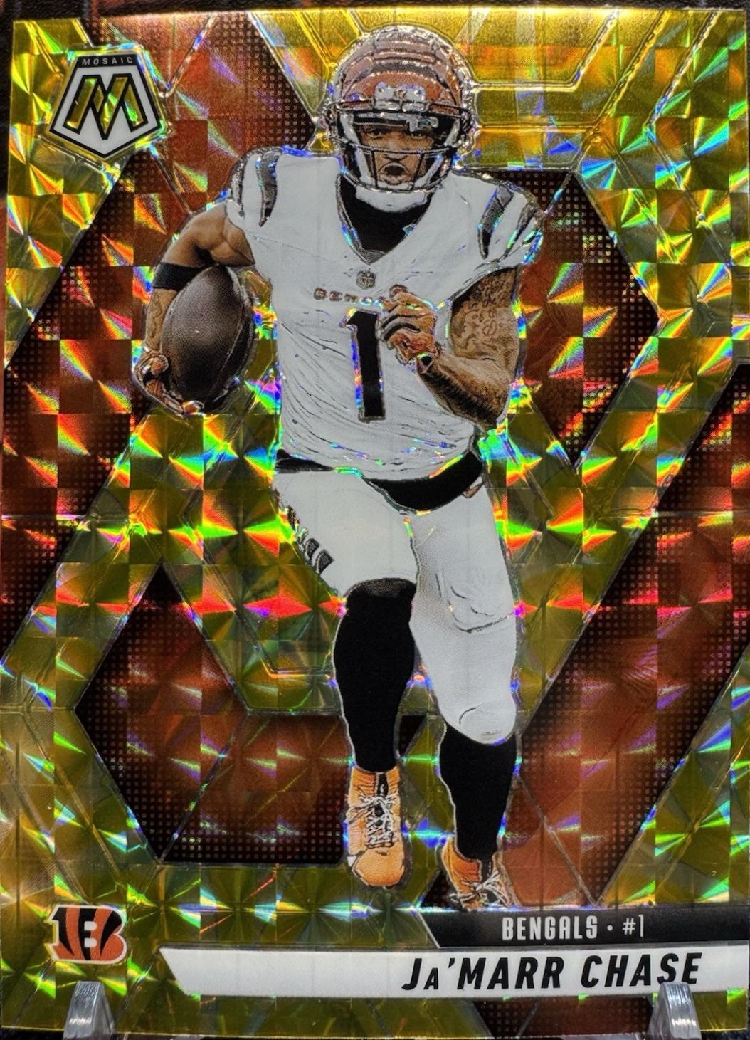 2025 Panini Mosaic Ja'Marr Chase [Reactive Yellow] #11 card