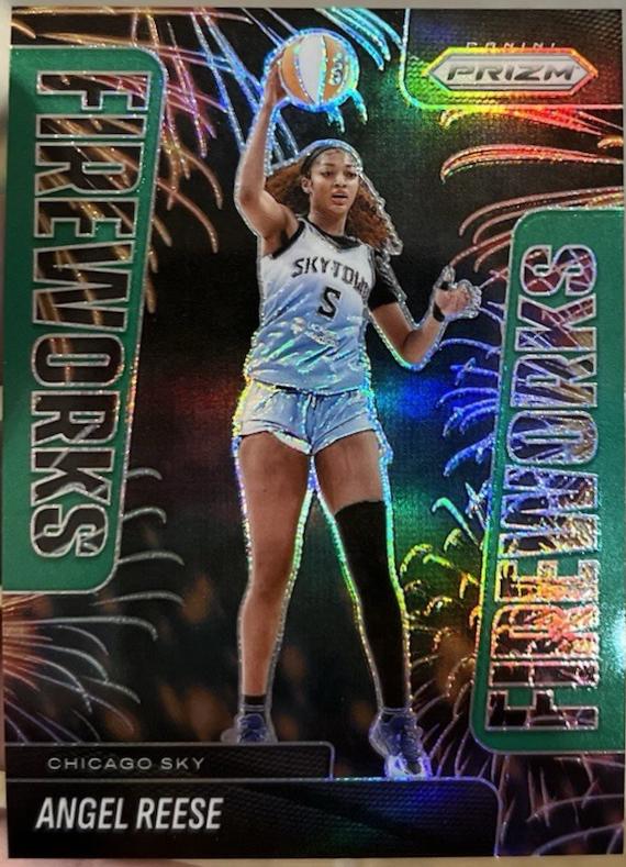 2025 Panini Prizm WNBA Fireworks Angel Reese [Green] #11 card
