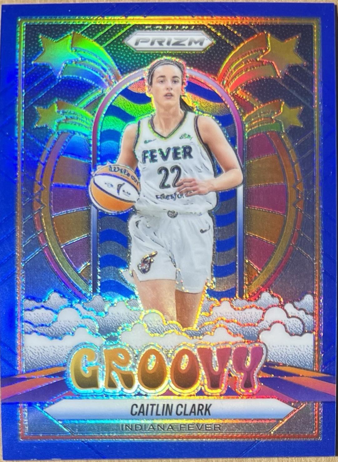 2025 Panini Prizm WNBA Groovy Caitlin Clark [Blue] #10 card